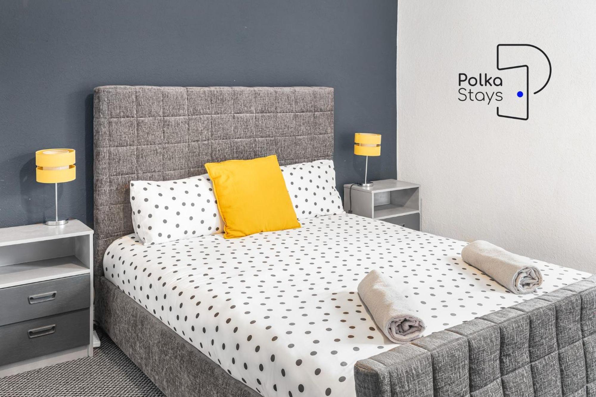 Polkadot Winter Gardens - Large Modern Apartments In Blackpool By Polkastays Bagian luar foto