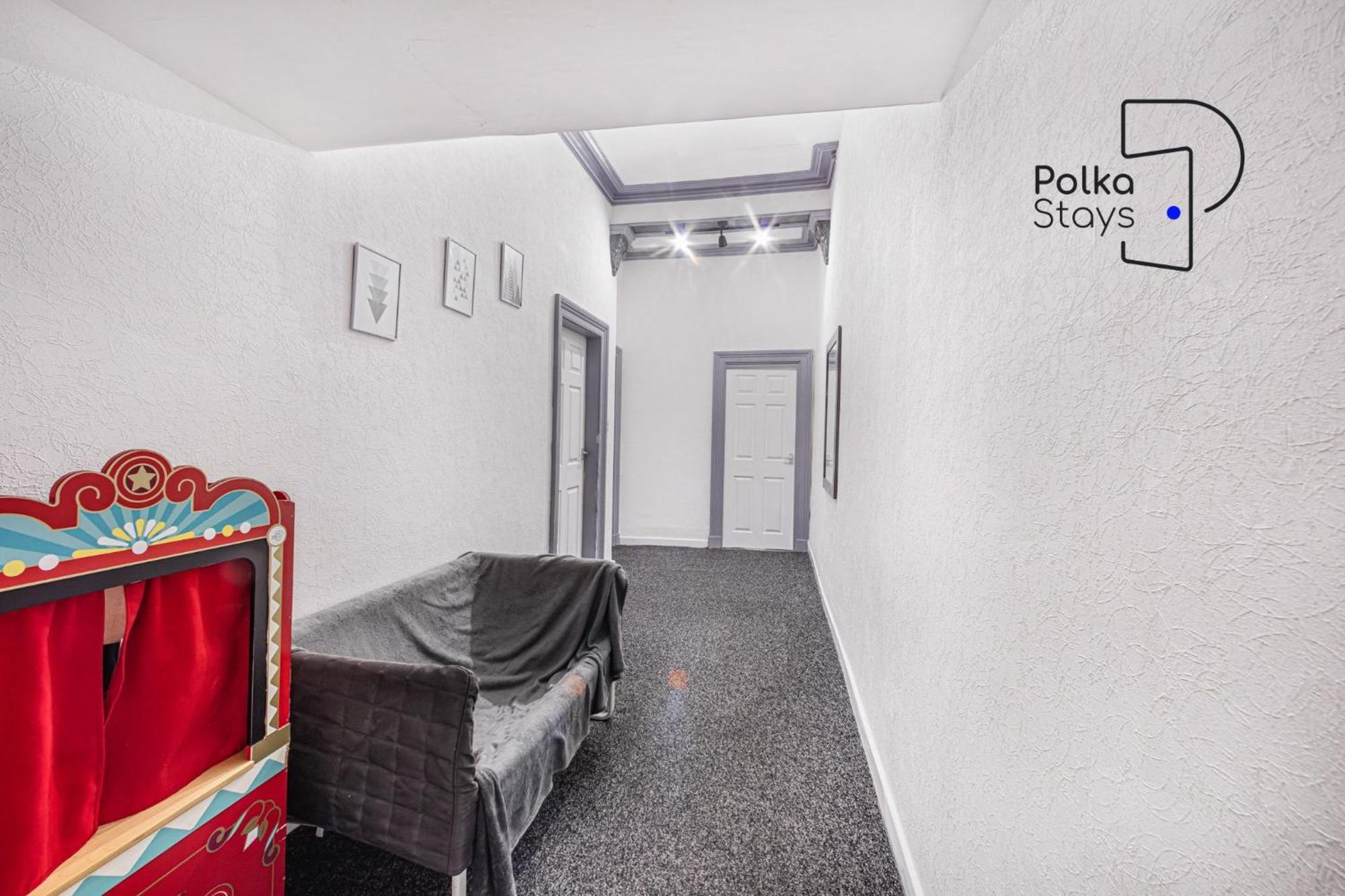 Polkadot Winter Gardens - Large Modern Apartments In Blackpool By Polkastays Bagian luar foto
